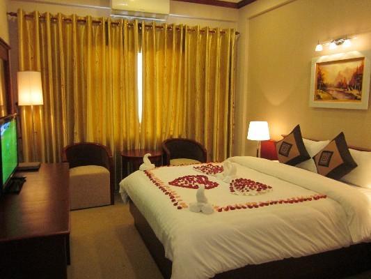 Hoa Nam Hotel Hanoi Room photo